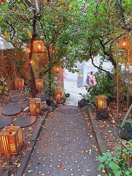 [首爾弘大入口站] 日式庭園風的咖啡店 :清水堂 共鳴 청수